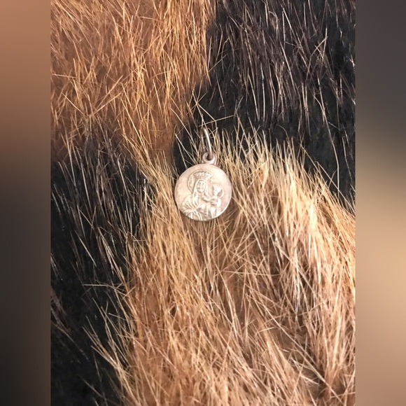 Vintage 925 Silver Pendant St. Mary with baby Jesus - Picture 3 of 7